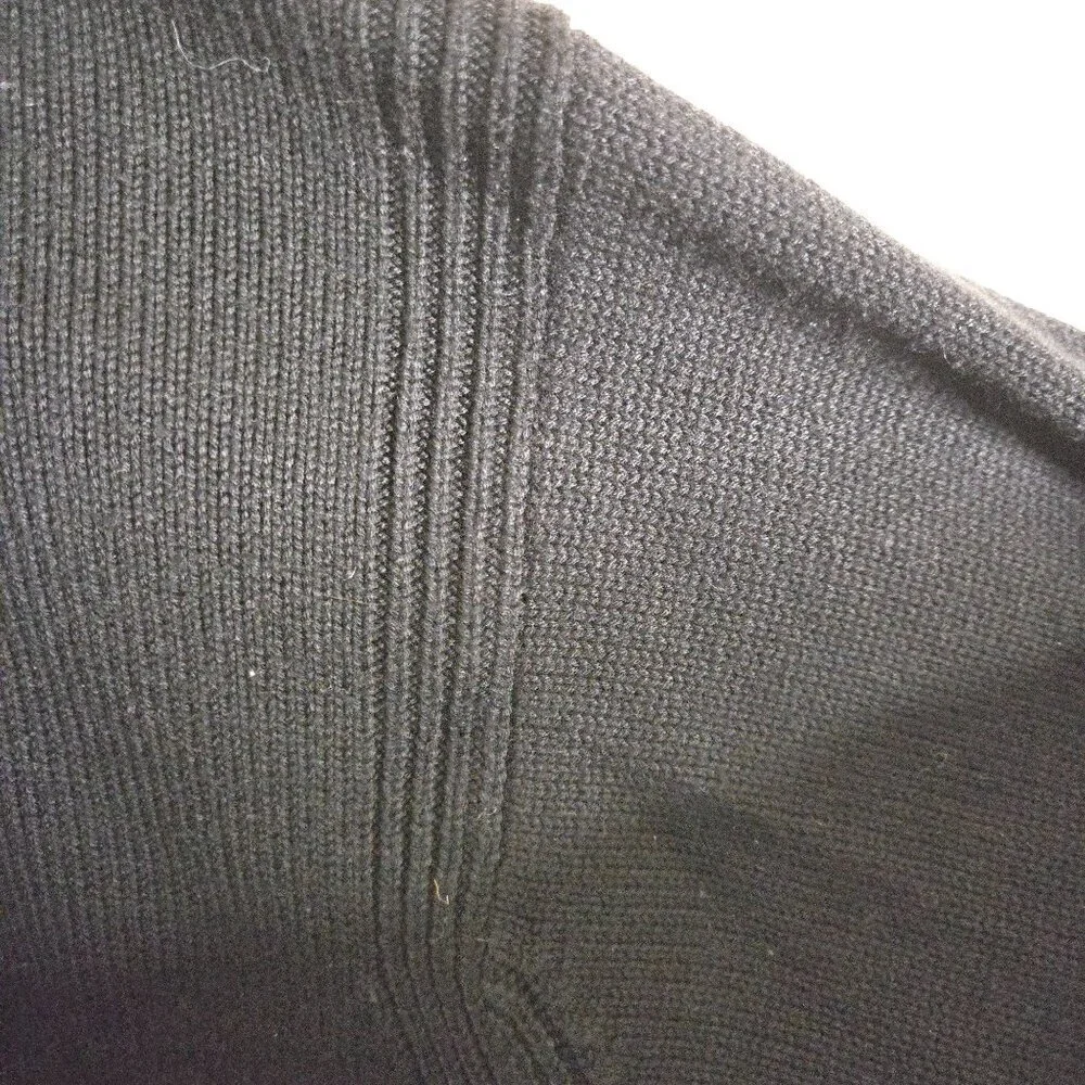 Lululemon Black Ribbed Shoulder Cashmere Blend Sweater Size L